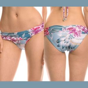 NEW $60 Isabella Rose Birds of Feather Banded Bikini Bottom [‎ Large ]